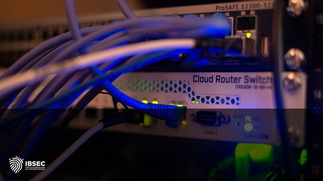 Vulnerabilidades VMware: Aplique Patches Já